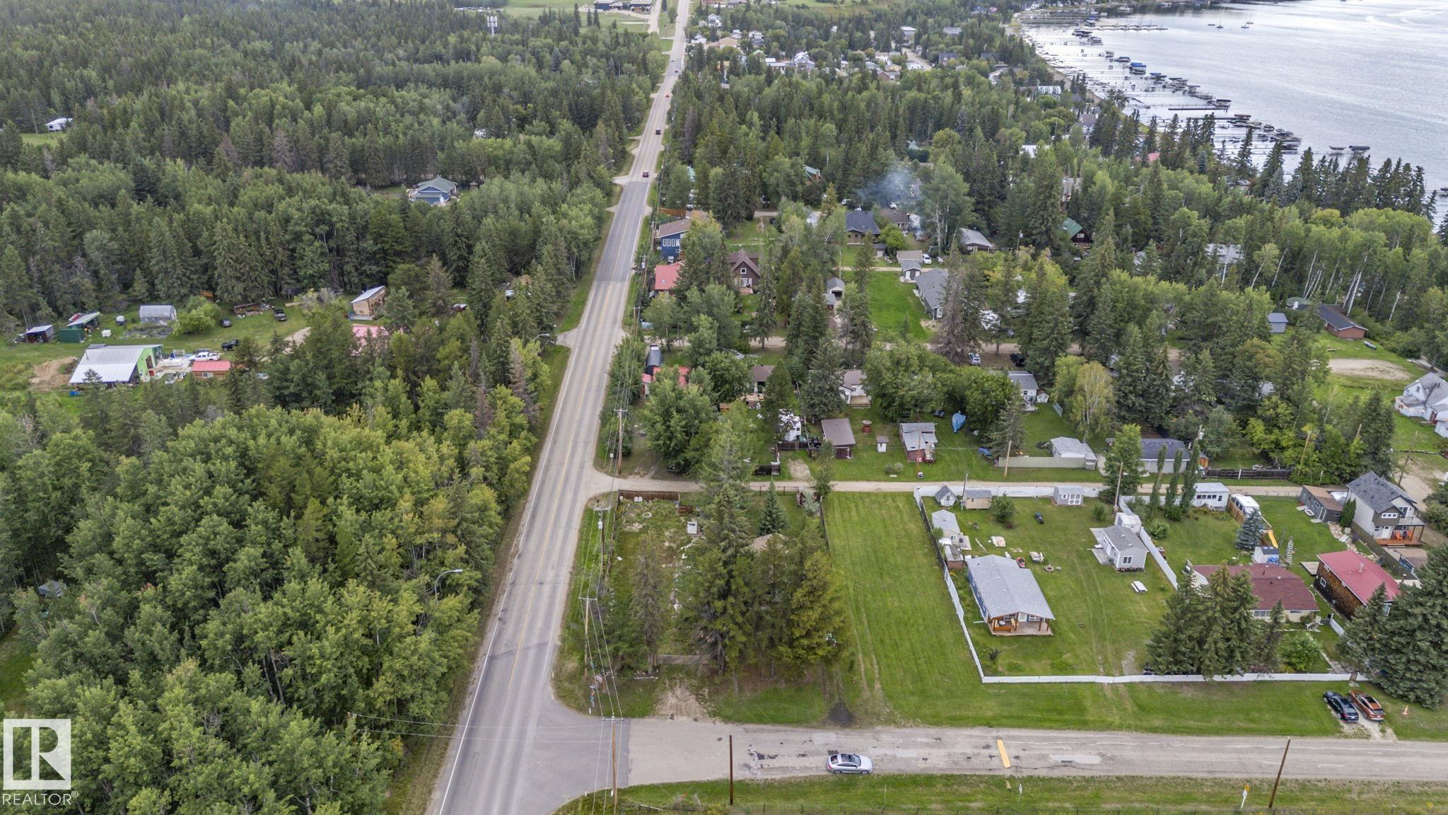 Photo 7 at 156 10 Street, Seba Beach, Rural Parkland County