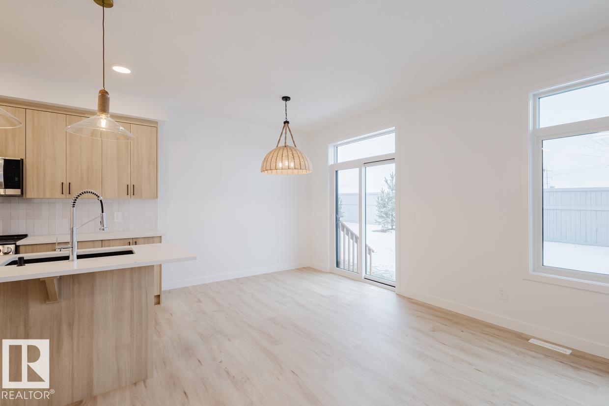 Photo 7 at 2634 62 Street SW, Mattson, Edmonton