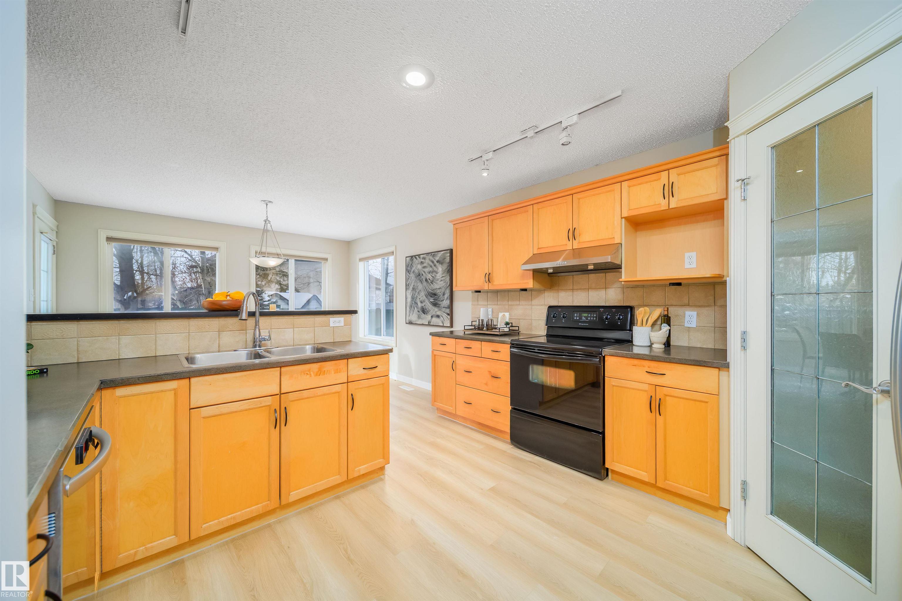 Photo 21 at 1042 Rutherford Place SW, Rutherford, Edmonton