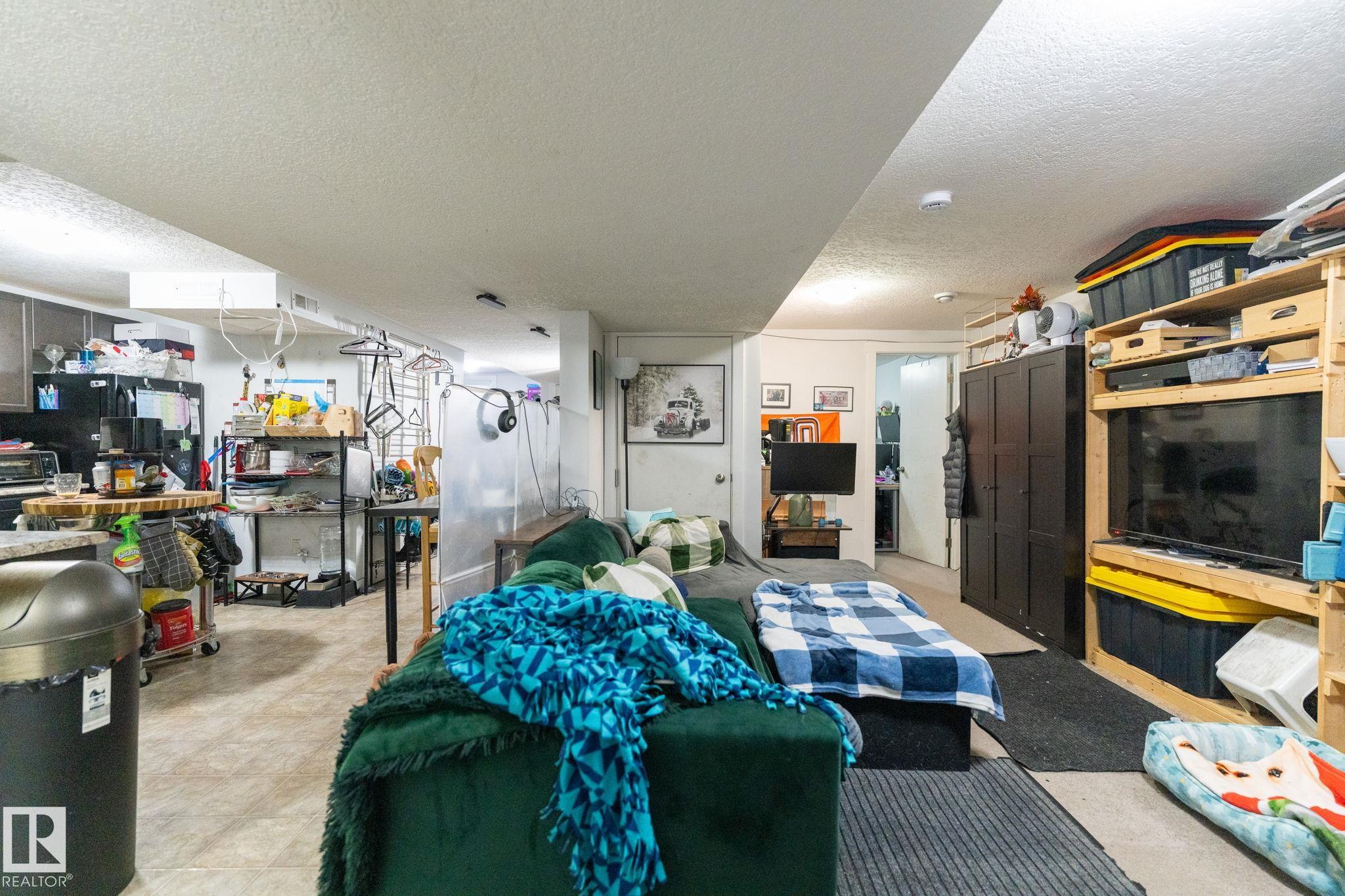 Photo 34 at 10840 139 Street NW, North Glenora, Edmonton