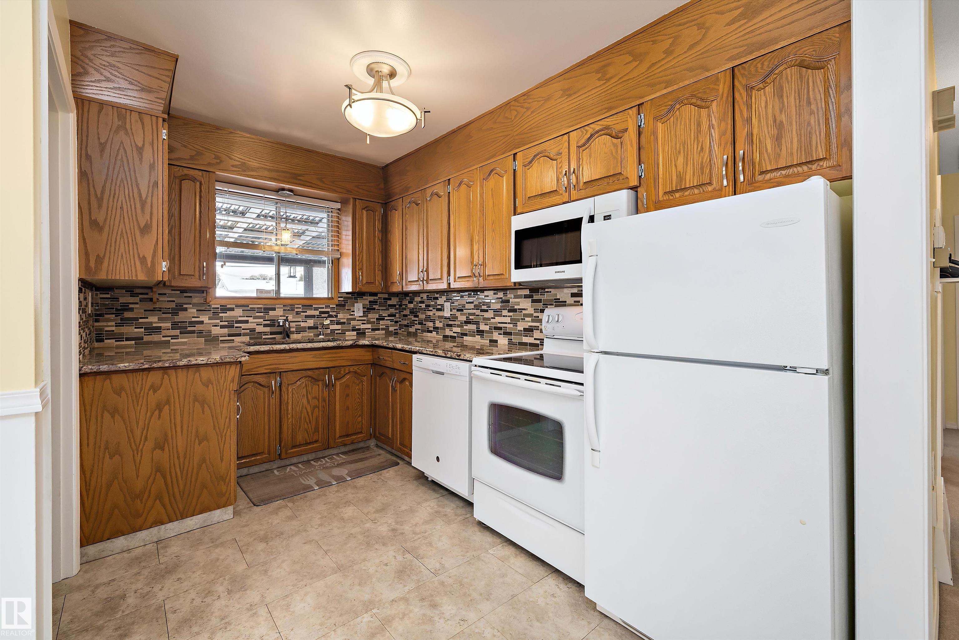 Picture for 13536 66 ST NW