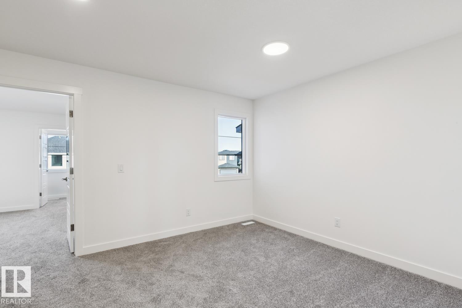 https://zimg.paragon.ice.com/ParagonImages/Property/PM/RAE/225387907/23/0/0/f1d133616bf652e3ff90cef45f1ef4a2/1/28f5a875bcee99e9a27d2ec0de4c4fae/225387907-ba29c16c-332b-4653-98eb-09f1ff480cd6.JPG