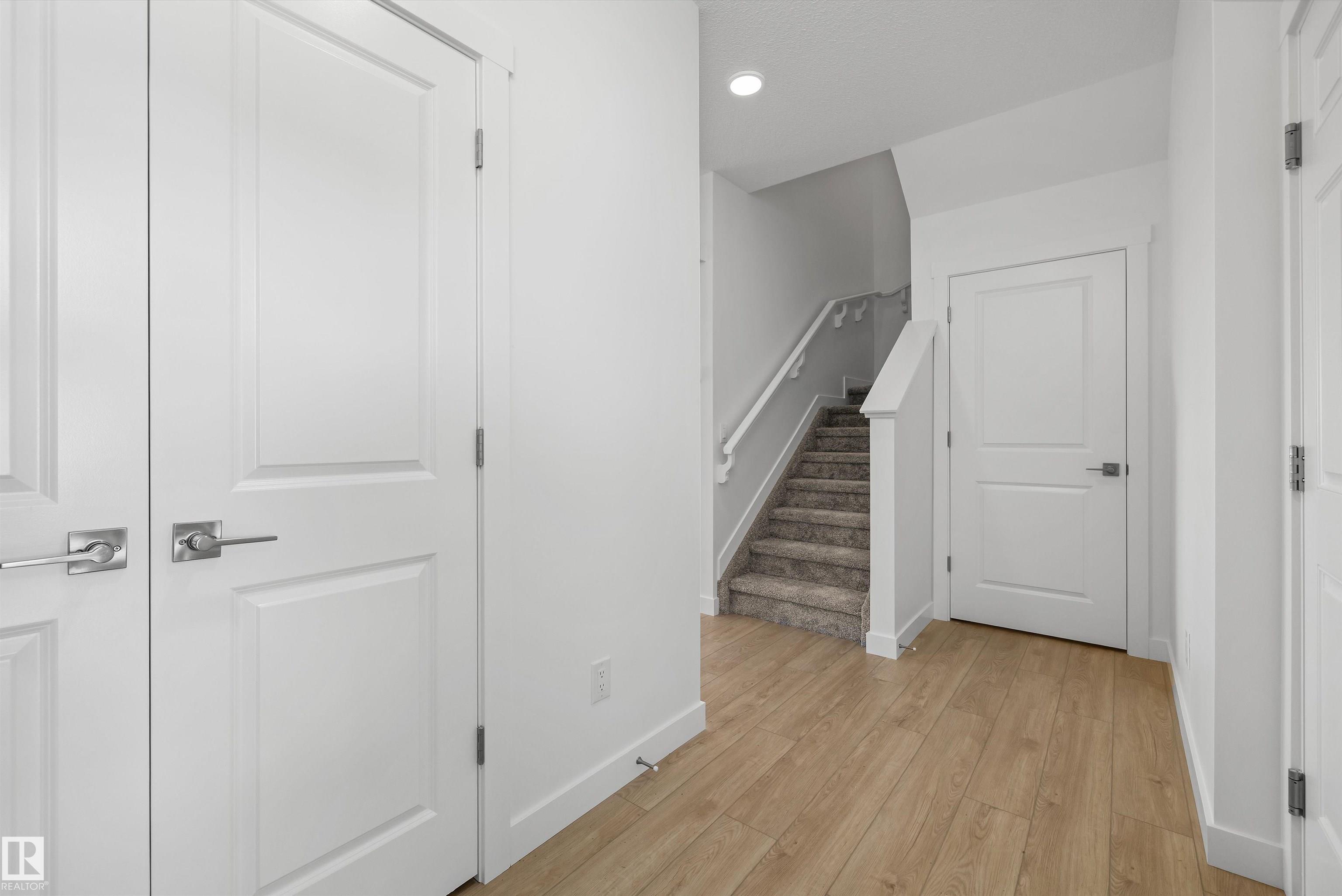 https://zimg.paragon.ice.com/ParagonImages/Property/PM/RAE/225387907/34/0/0/81eca41075c45cb1310dbdb1c2dd0696/1/28f5a875bcee99e9a27d2ec0de4c4fae/225387907-8ea5c81e-812e-492f-b4dd-4d7707a054dc.JPG
