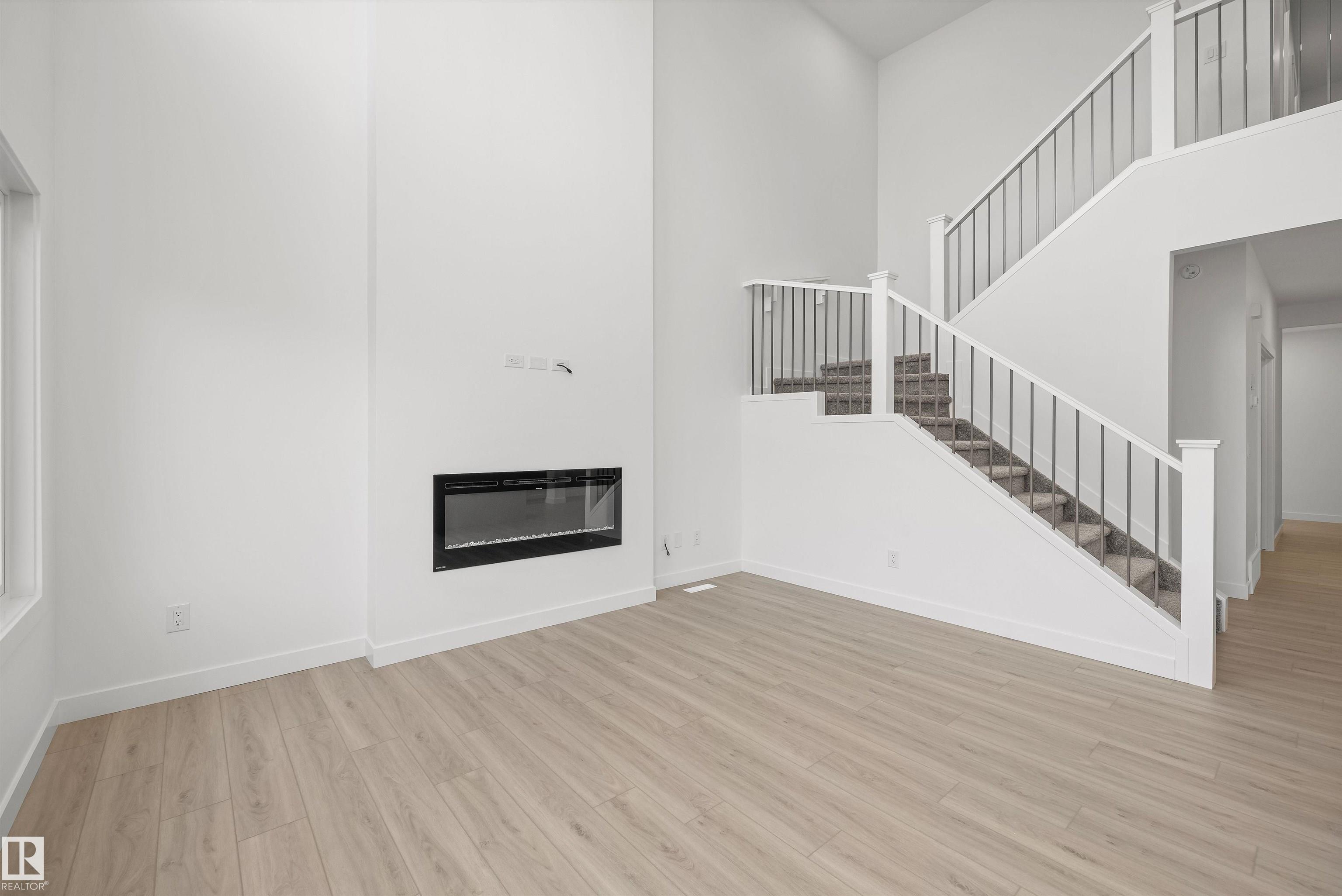 https://zimg.paragon.ice.com/ParagonImages/Property/PM/RAE/225387909/21/0/0/ce62c5302c691bce63b7178821c0a8d9/1/5e956b20a74a6474163c4ceeee3508a8/225387909-1f9fb6b9-8d3a-4331-9a73-0684713757a2.JPG