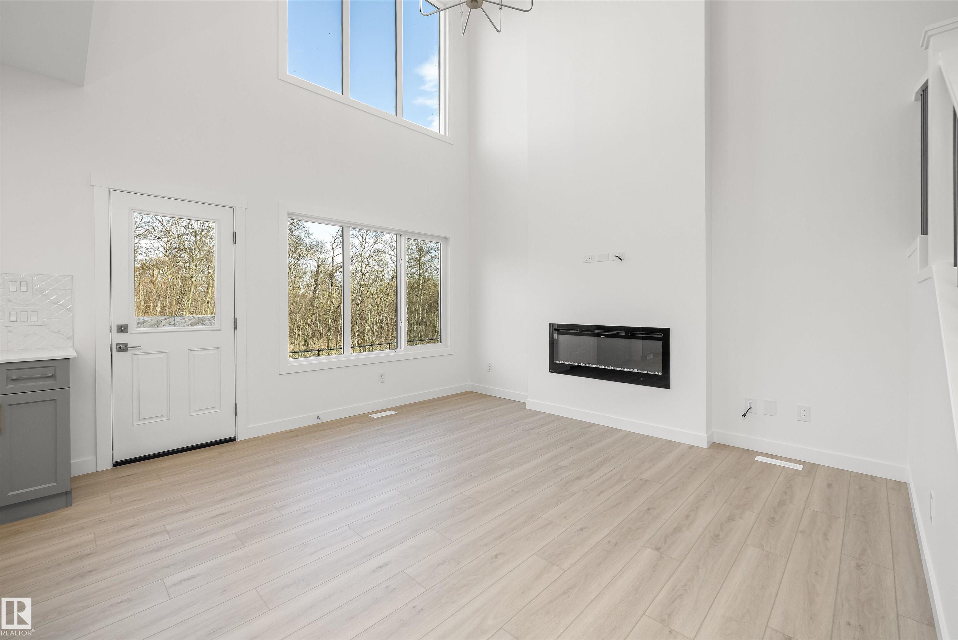 https://zimg.paragon.ice.com/ParagonImages/Property/PM/RAE/225387909/39/0/0/a5dea30c9b22734dc00877dc8c502eeb/1/5e956b20a74a6474163c4ceeee3508a8/225387909-0a4a2216-7e00-4f27-a980-ee15f5b5eff1.JPG