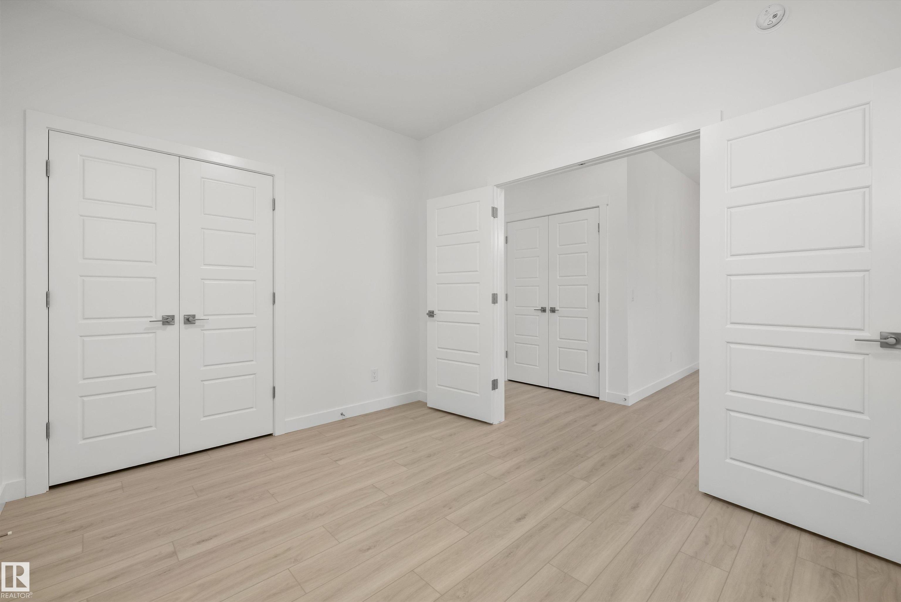 https://zimg.paragon.ice.com/ParagonImages/Property/PM/RAE/225387909/7/0/0/647f934c414f89d8d6bf2a873d849a4f/1/5e956b20a74a6474163c4ceeee3508a8/225387909-39787524-22a4-4189-95bc-6b277cd2b0ed.JPG