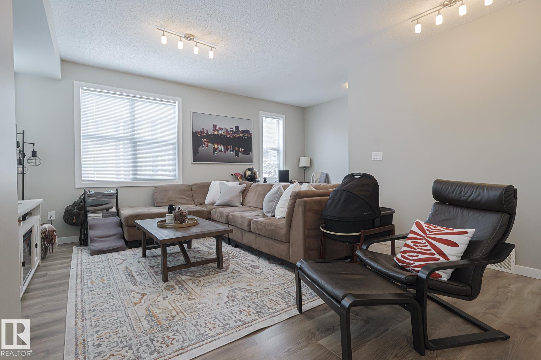 Photo 9 at 103 - 2803 James Mowatt Trail SW, Callaghan, Edmonton