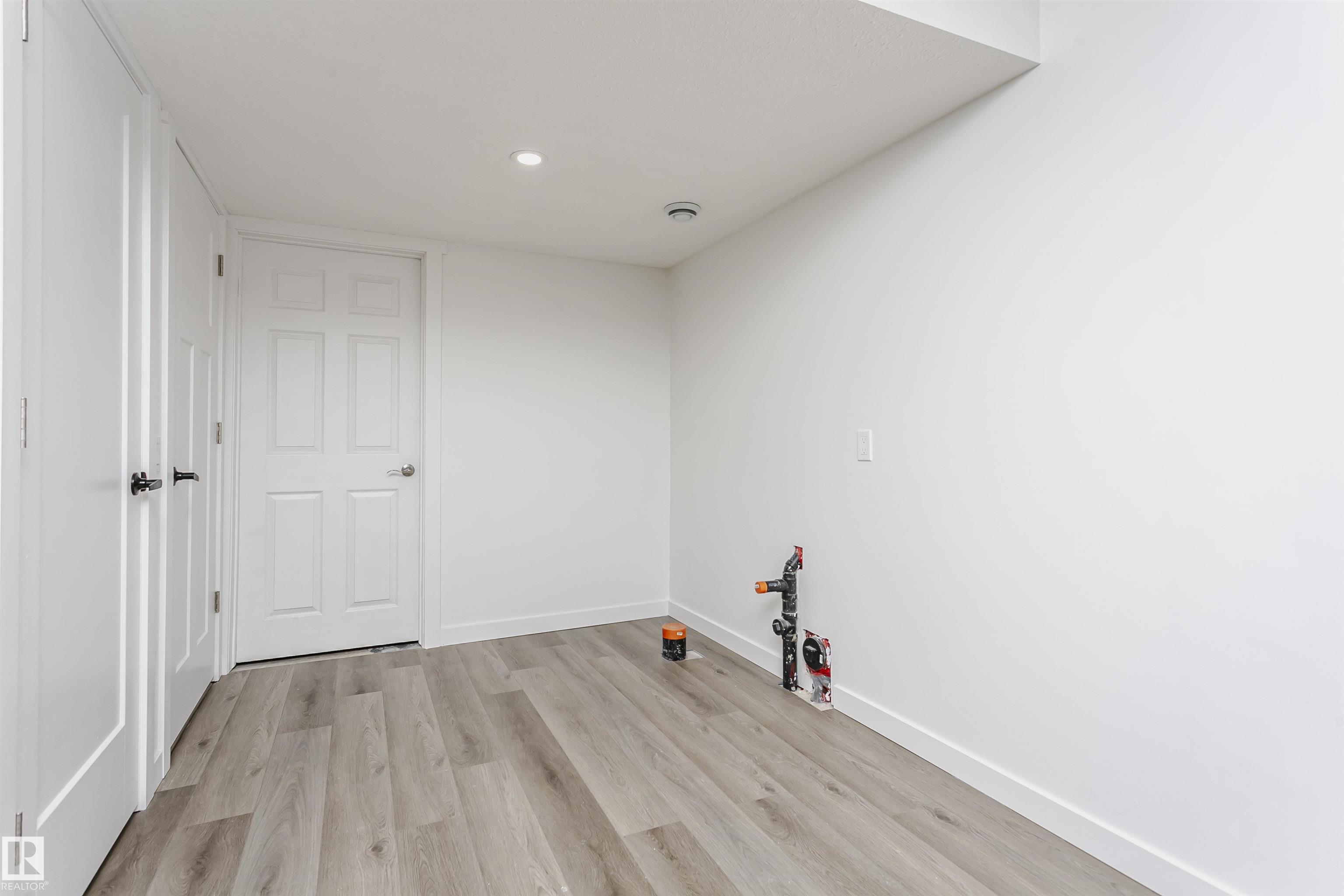 Photo 27 at 16420 15 Avenue SW, Glenridding Heights, Edmonton