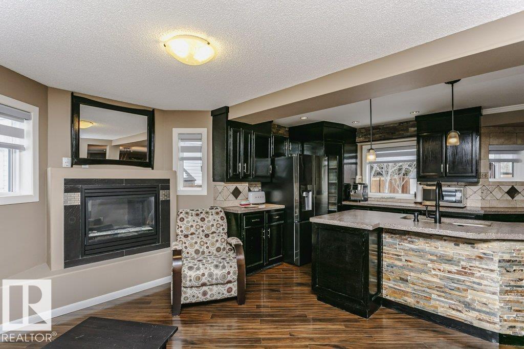 Photo 9 at 69 Deane Crescent, Deer Ridge, St. Albert