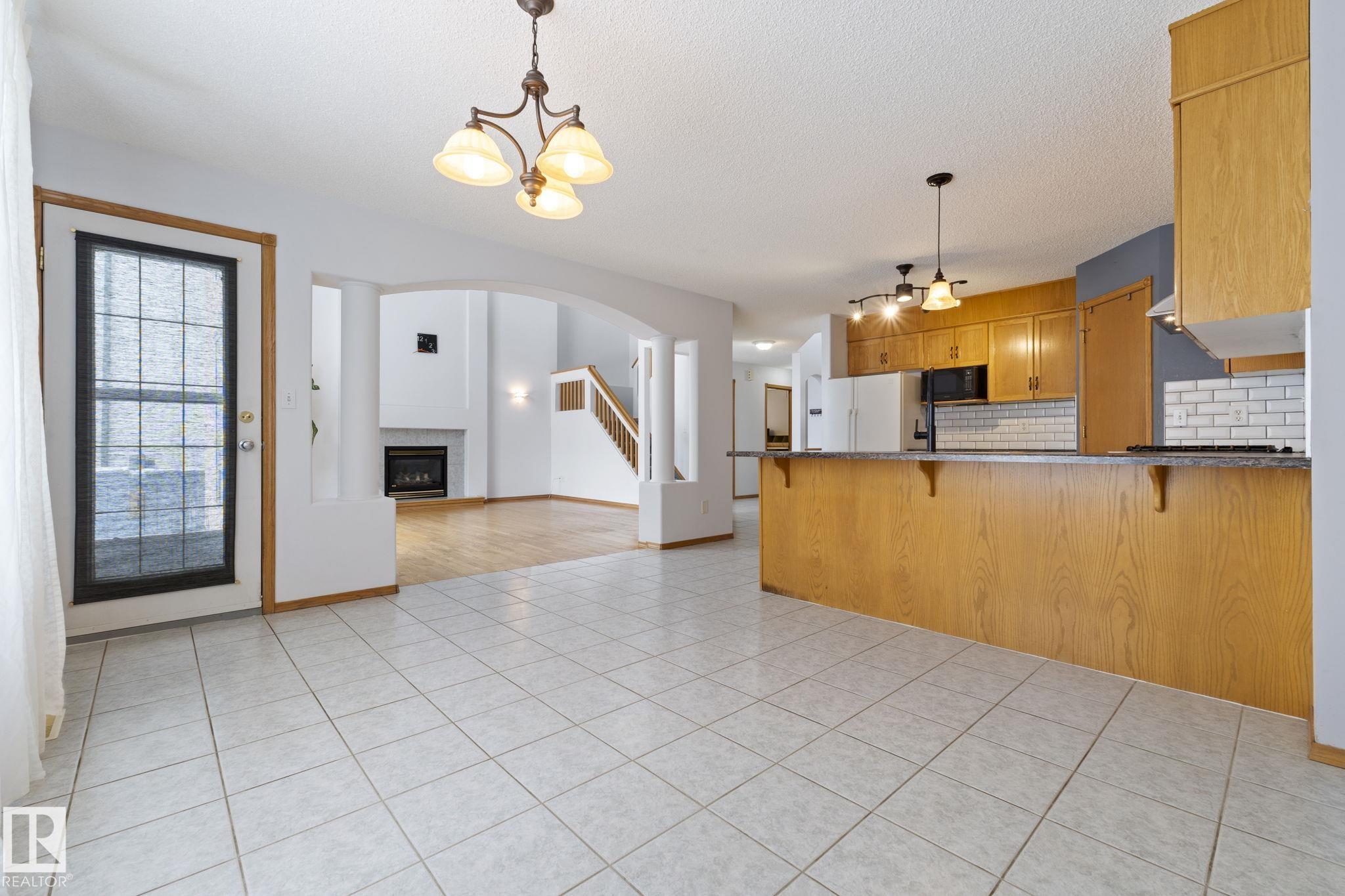 Photo 18 at 752 Whiston Court NW, Oleskiw, Edmonton