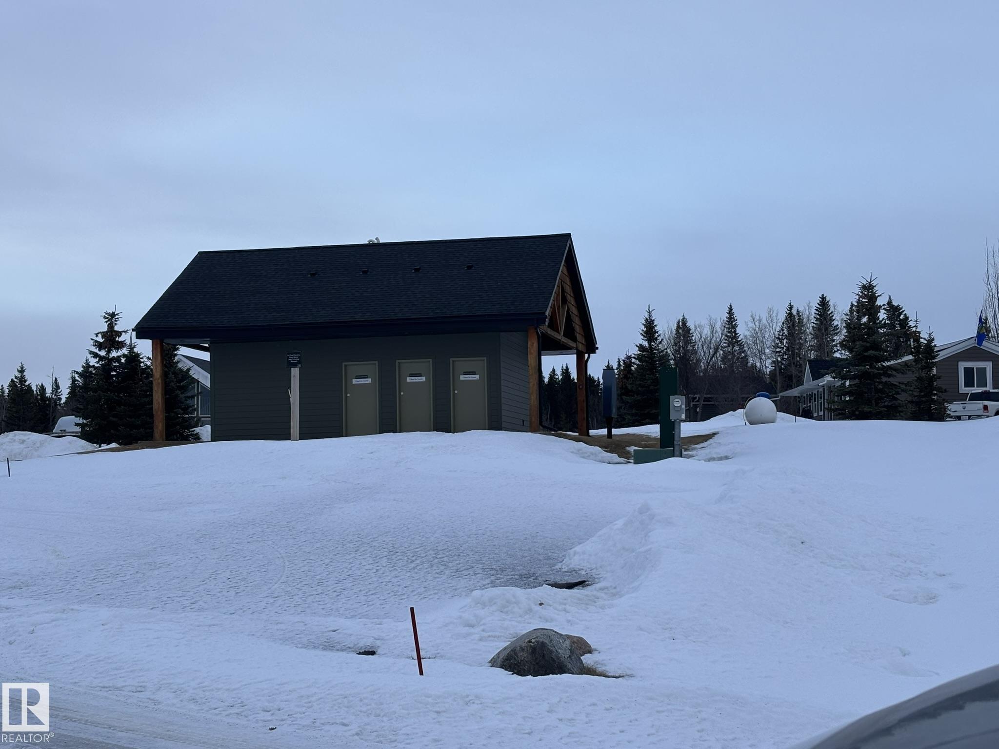 Photo 32 at 53126 Rr 270, Trestle Creek Golf Resort, Rural Parkland County