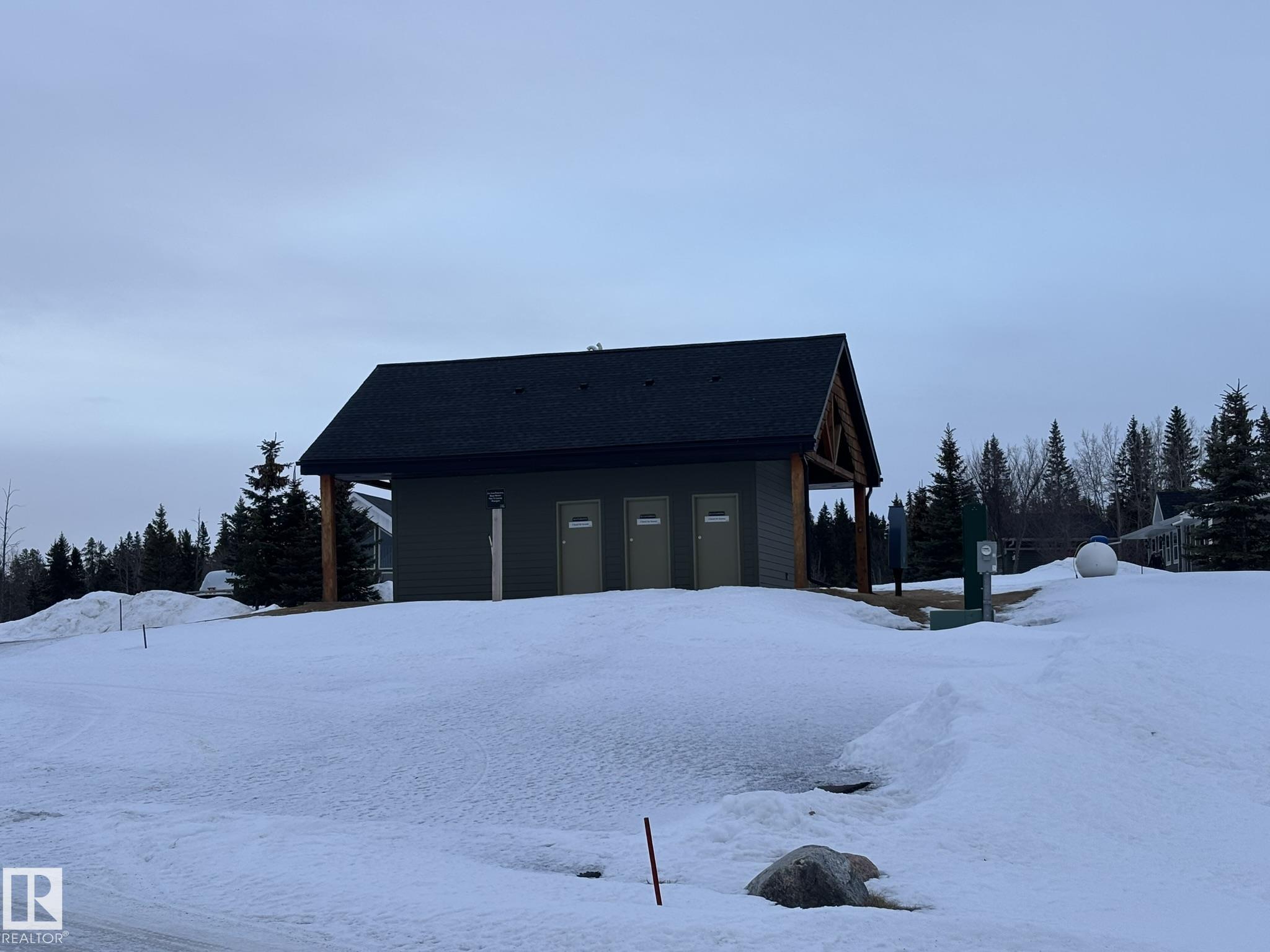 Photo 33 at 53126 Rr 270, Trestle Creek Golf Resort, Rural Parkland County