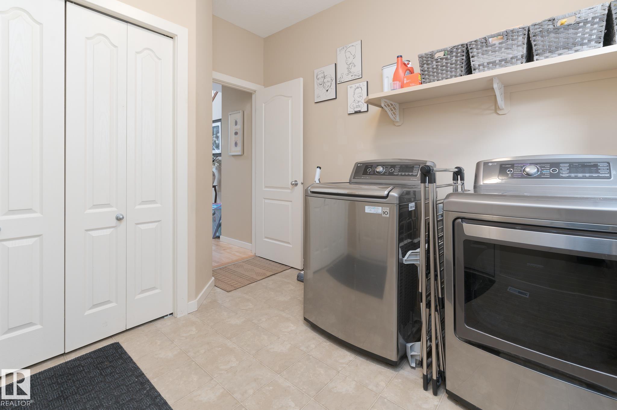 Photo 15 at 387 Calderon Crescent NW, Cumberland, Edmonton