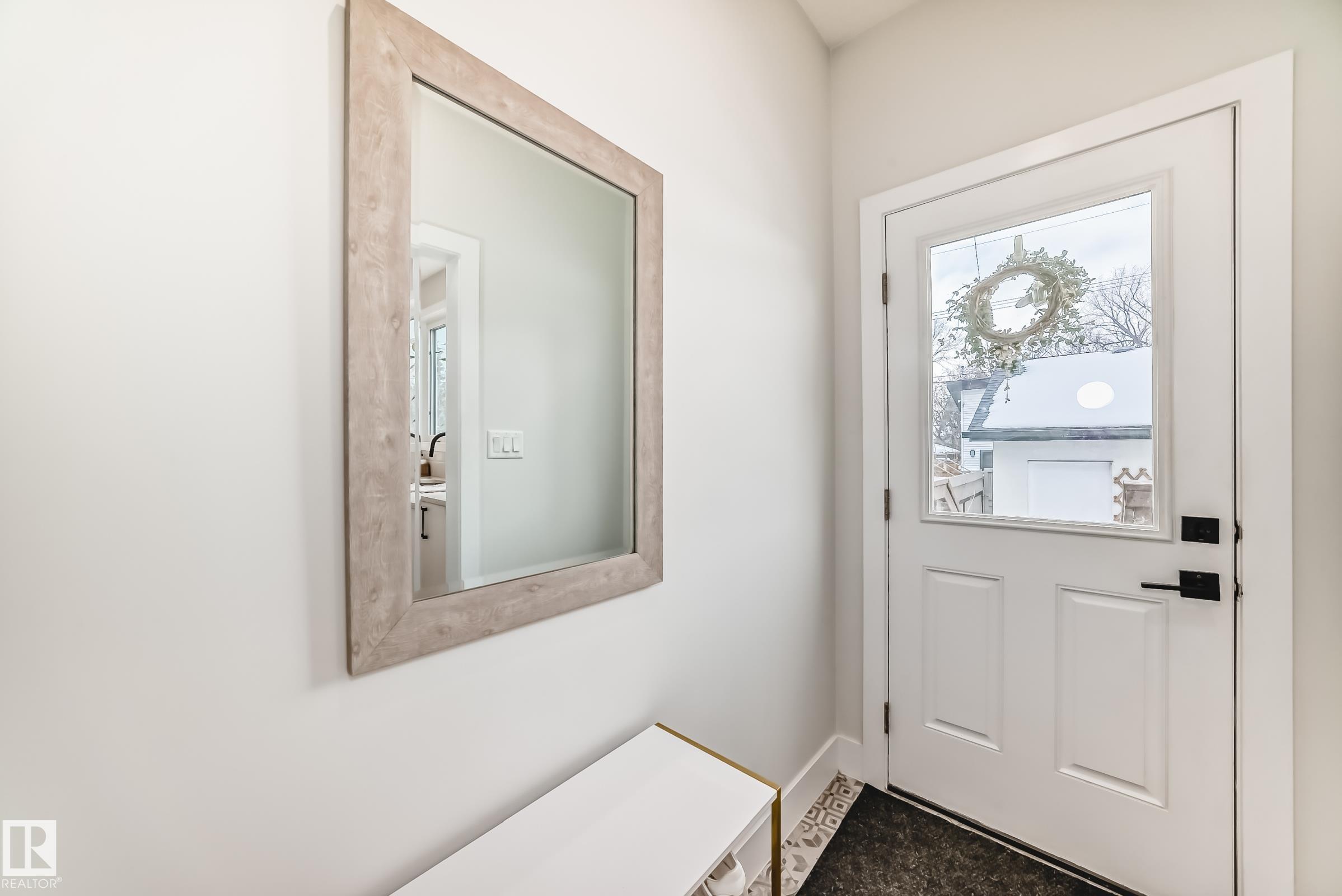 Picture for 7642 91 AV NW