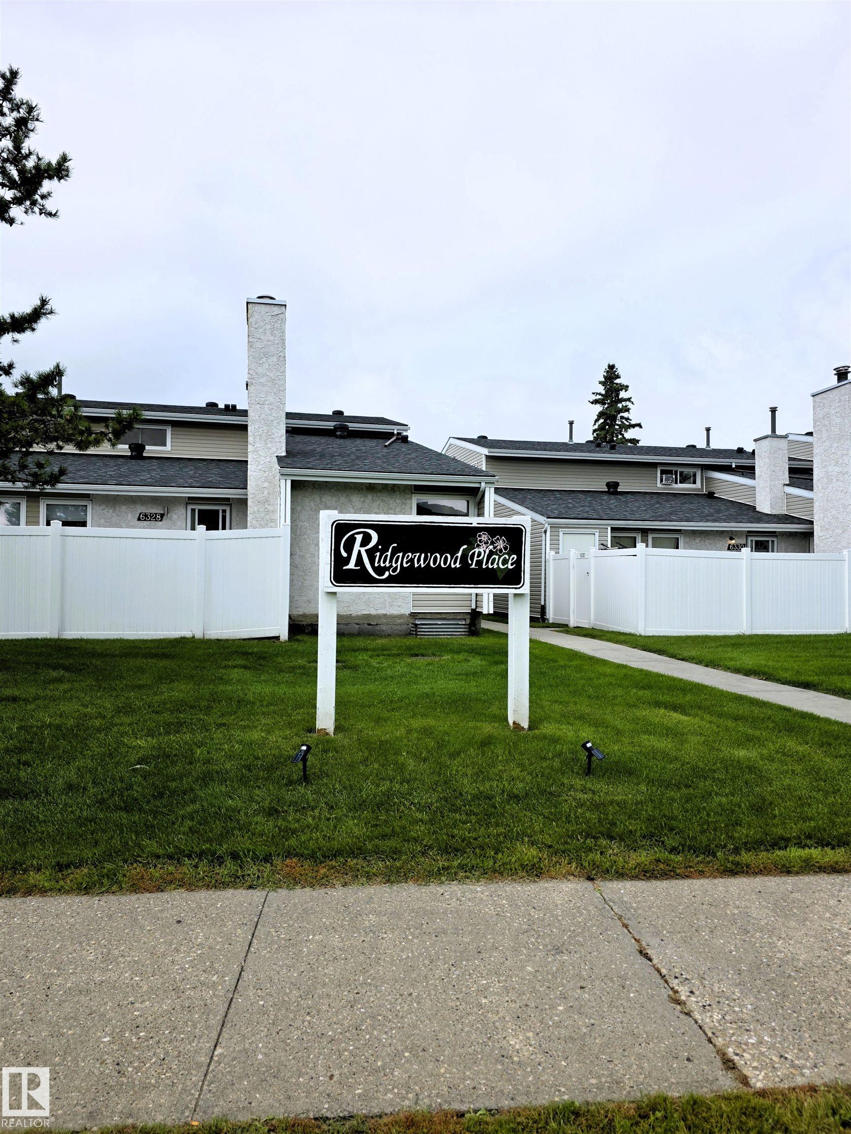 Attention investors and handy home buyers. 3 BDRM 1.5 BTH with unspoiled basement. This home is perfect for someone wanting to start from scratch and truly make it yours! It offers over 1000 sqft, private low maintenance yard, a well maintained complex with low condo fees, updated windows, vinyl siding & maintenance free fencing.  Conveniently located near public transportation, literally just minutes from WEM, YMCA, the Whitemud, and quick access to Anthony Henday. Sold "AS IS WHERE IS"