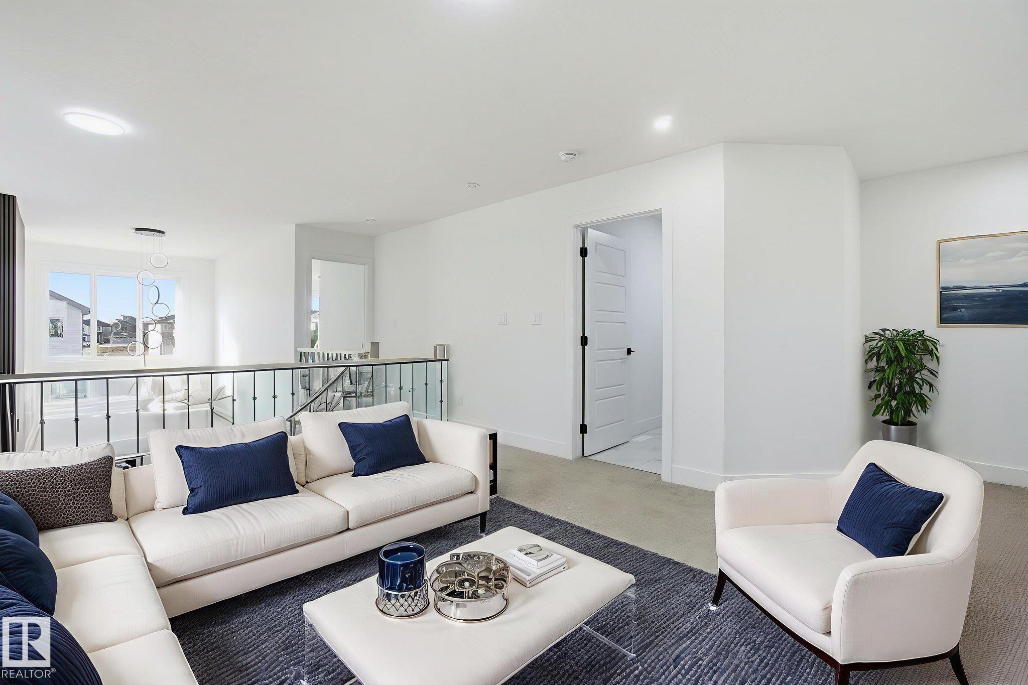 Photo 6 at 1405 Osprey crest NW, Hawks Ridge, Edmonton