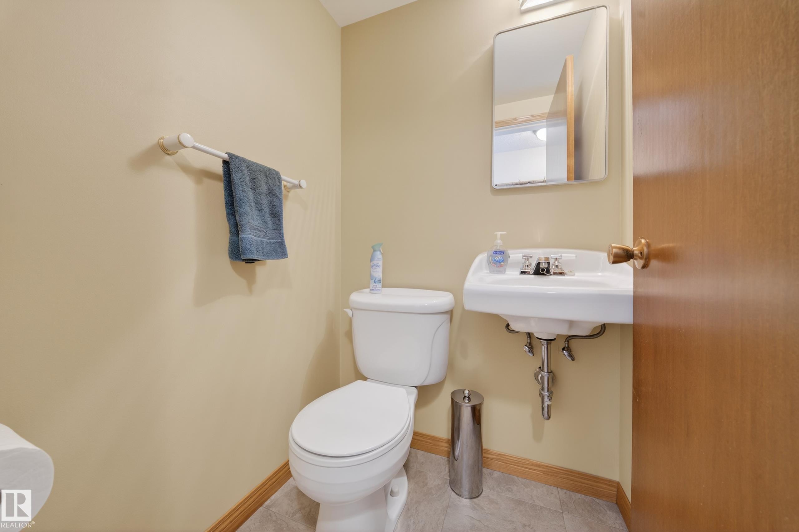 Photo 15 at 3805 114a Street NW, Greenfield, Edmonton