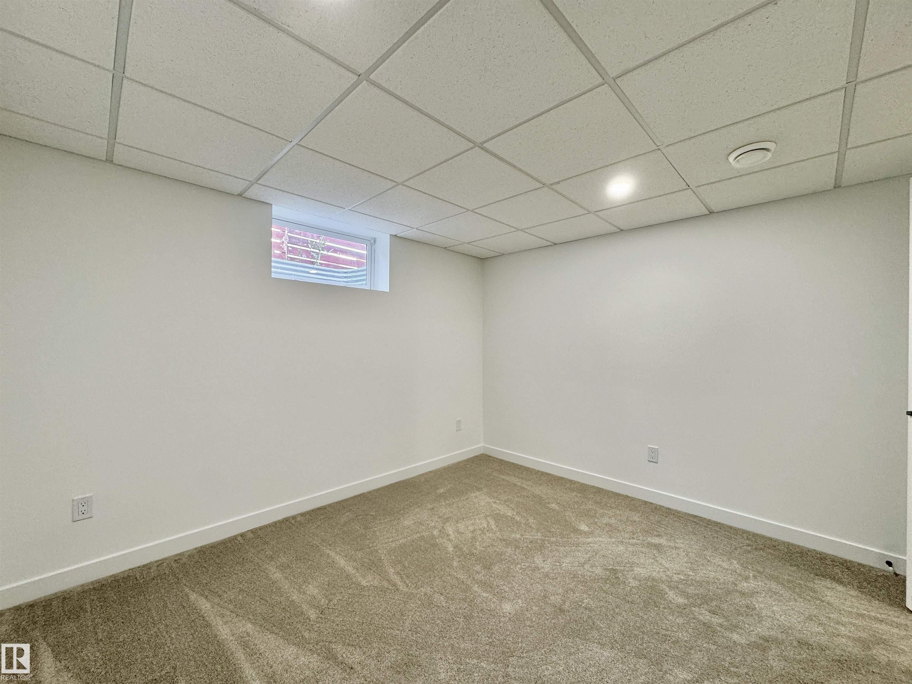 Photo 21 at 12 Sycamore Street, Sherwood Heights, Sherwood Park