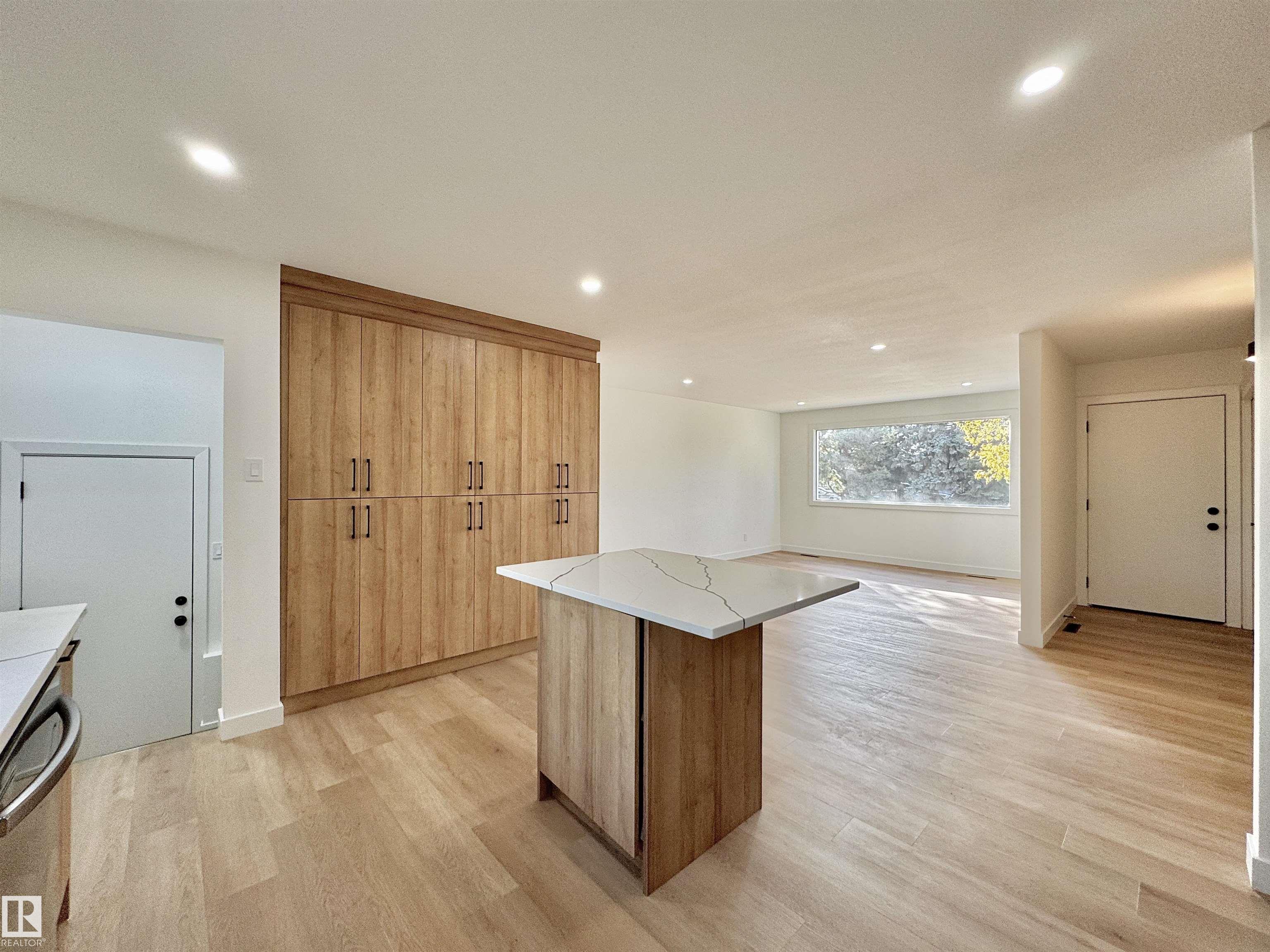 Photo 7 at 12 Sycamore Street, Sherwood Heights, Sherwood Park