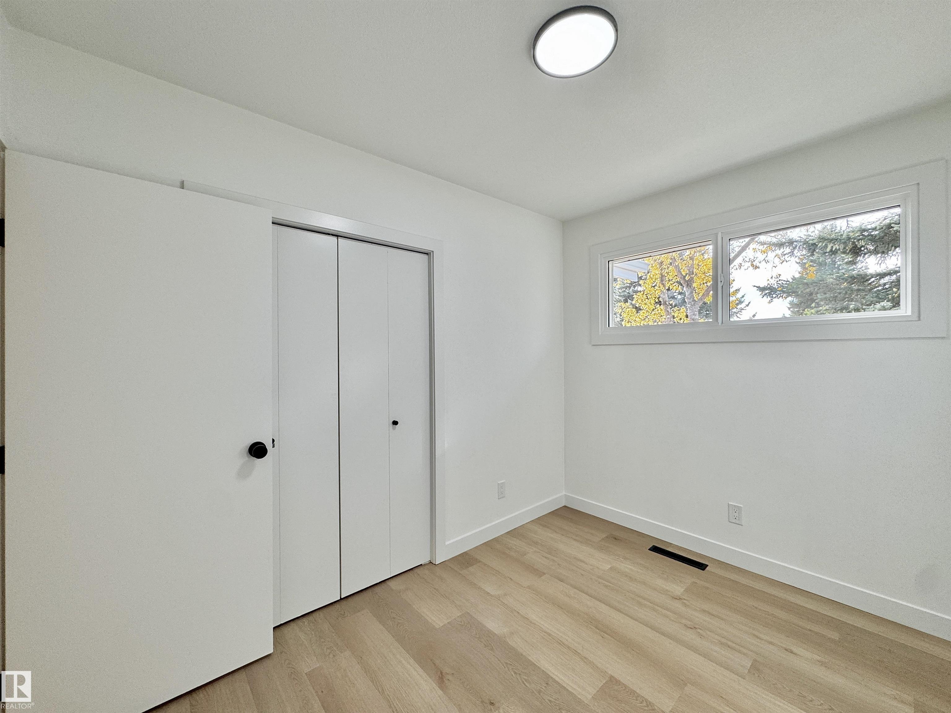 Photo 9 at 12 Sycamore Street, Sherwood Heights, Sherwood Park