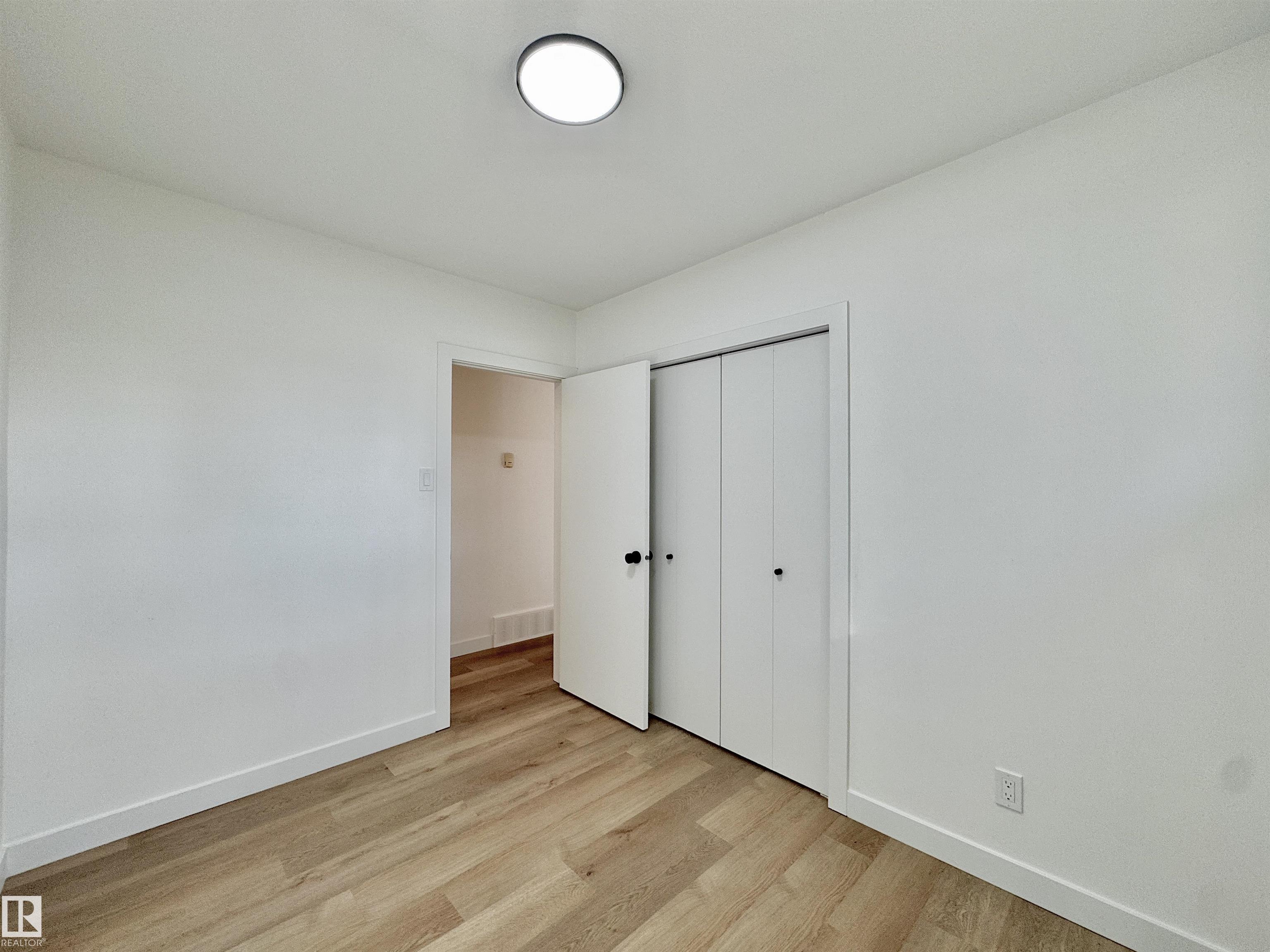 Photo 10 at 12 Sycamore Street, Sherwood Heights, Sherwood Park