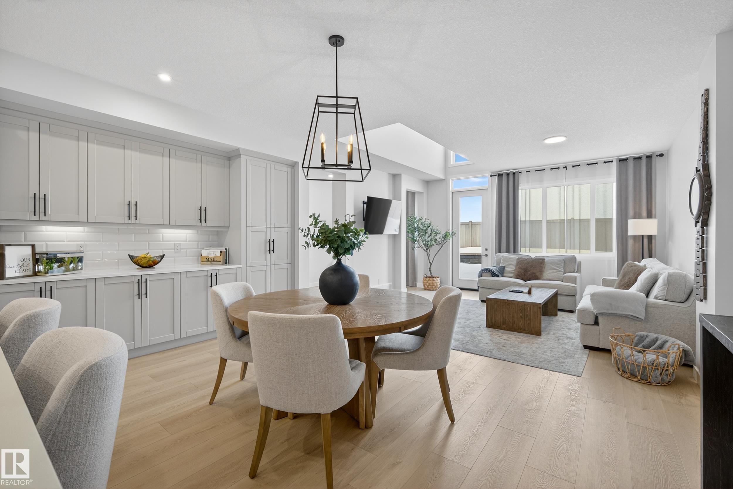 Photo 11 at 19286 22a Avenue NW, River's Edge, Edmonton