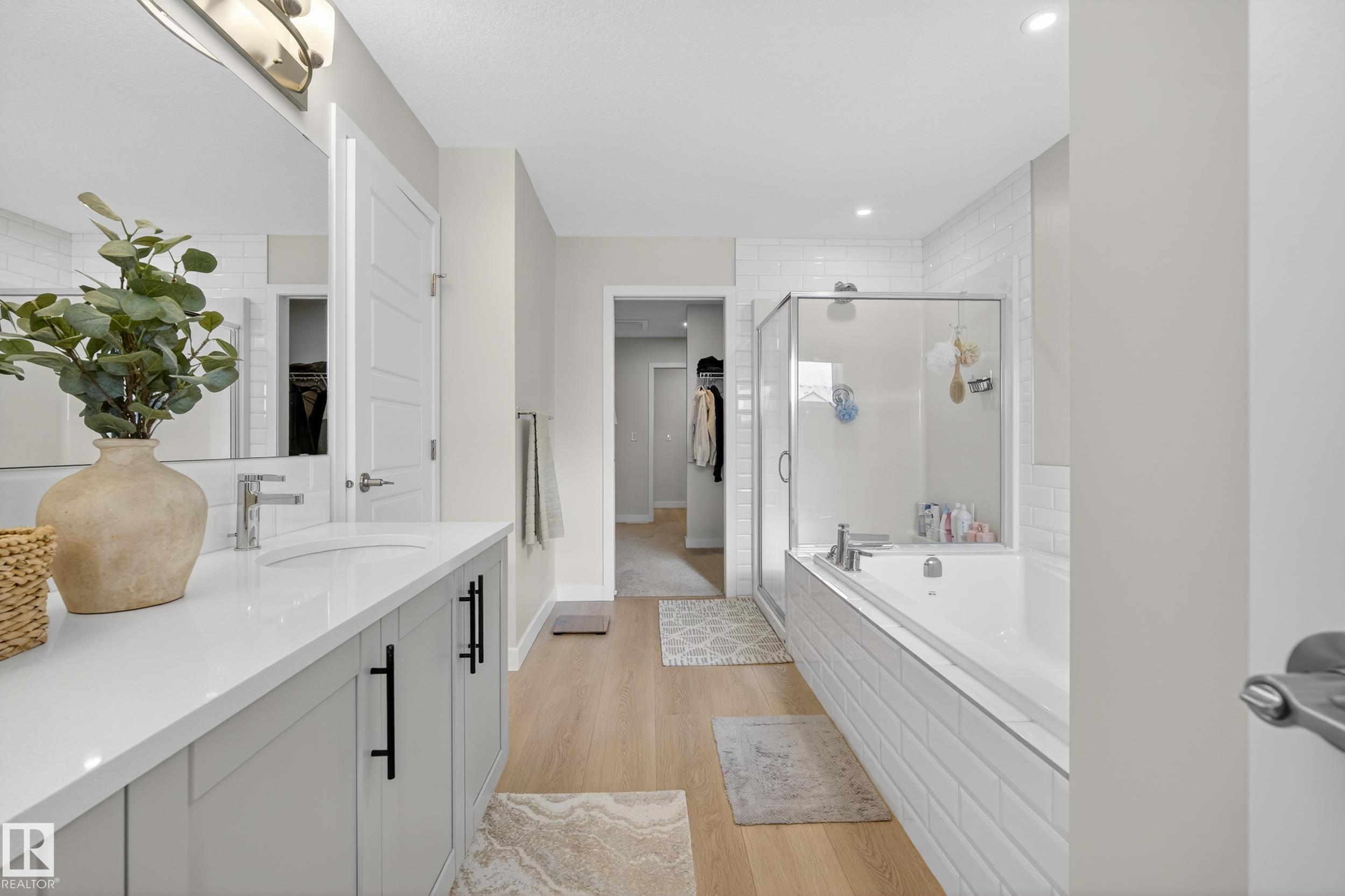 Photo 27 at 19286 22a Avenue NW, River's Edge, Edmonton