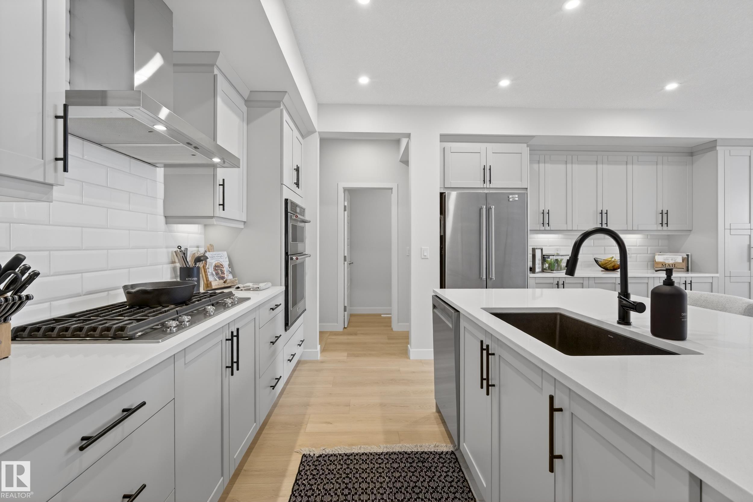 19286 22a Avenue NW, River's Edge, Edmonton