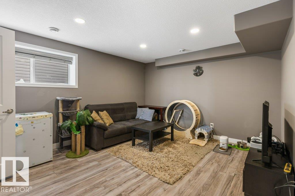 Photo 28 at 9509 81 Avenue, Morinville