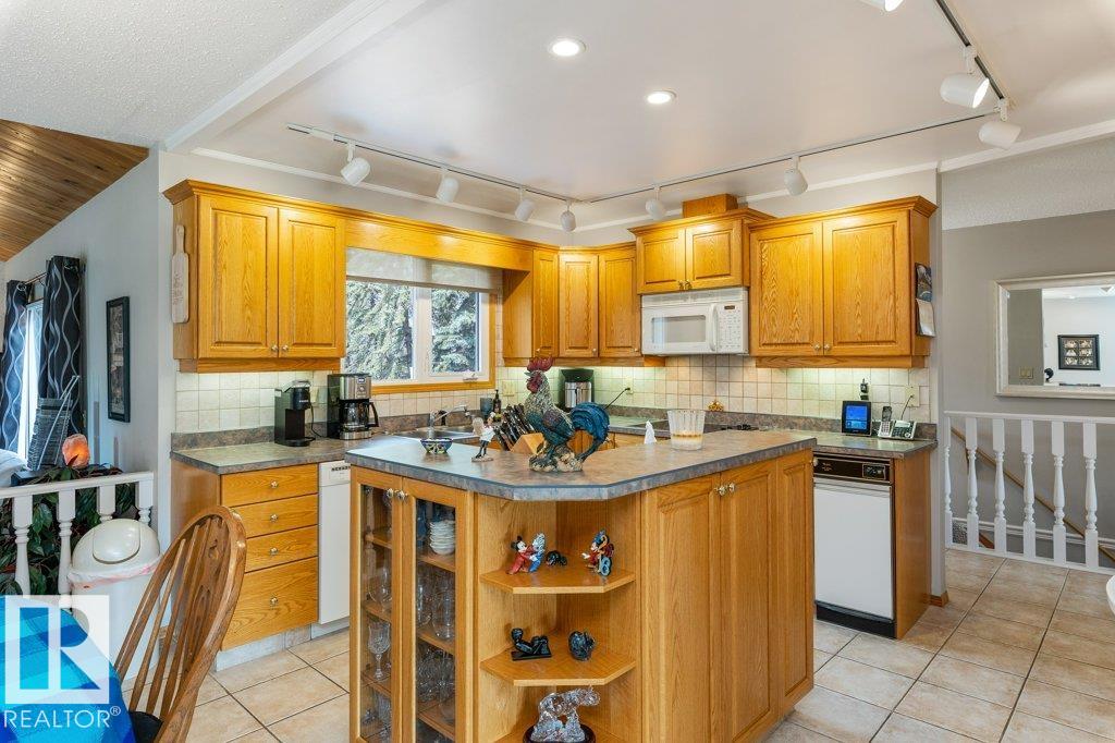 Photo 13 at 55102 Rge Road 260, None, Rural Sturgeon County