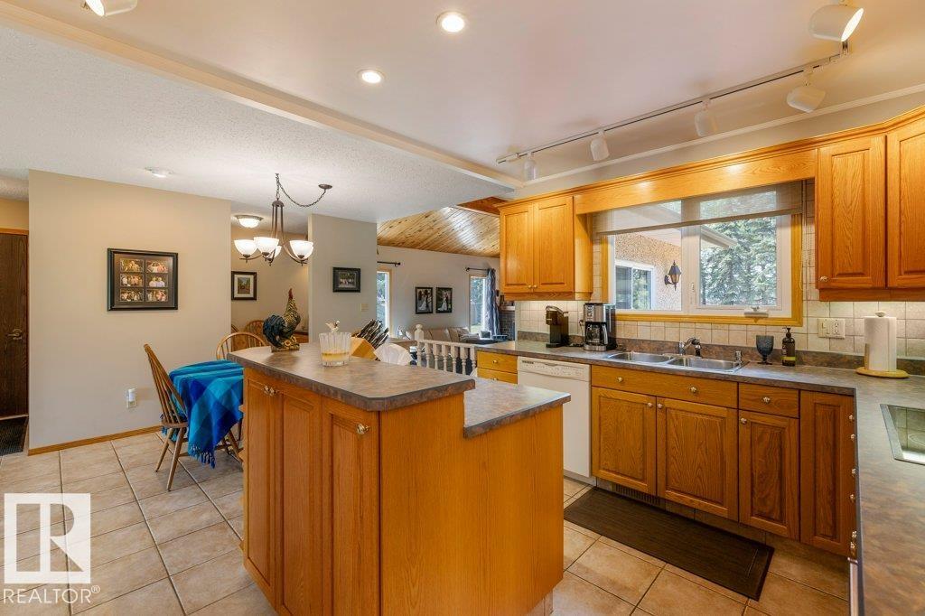 Photo 16 at 55102 Rge Road 260, None, Rural Sturgeon County