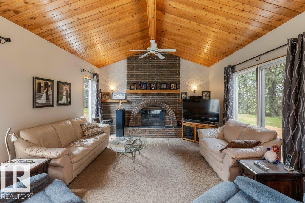 Photo 25 at 55102 Rge Road 260, None, Rural Sturgeon County