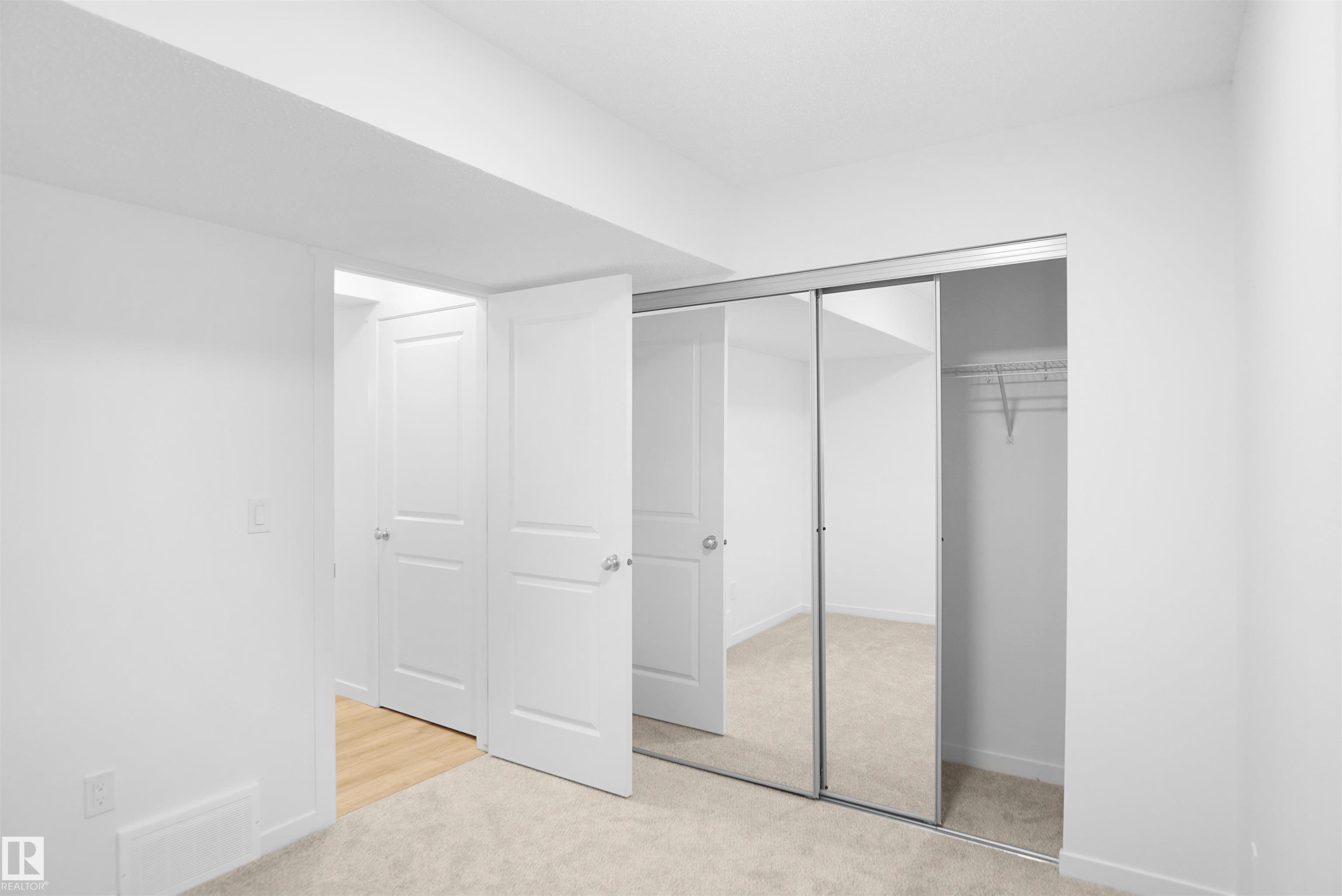 Photo 27 at 40 - 531 Merlin Landing NW, Hawks Ridge, Edmonton