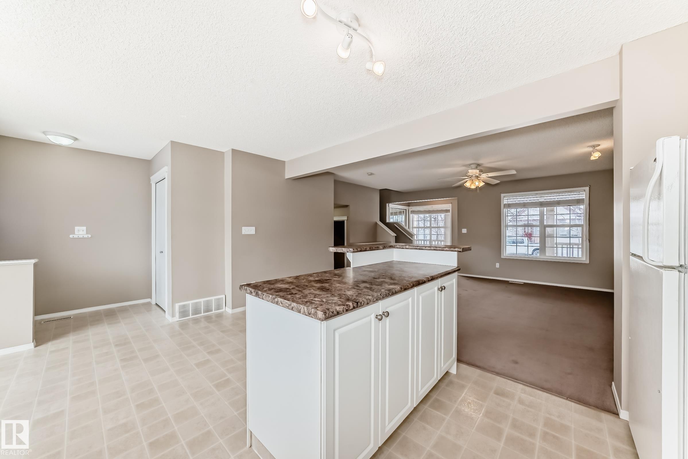 Photo 7 at 18 Summerton Landing, Summerwood, Sherwood Park