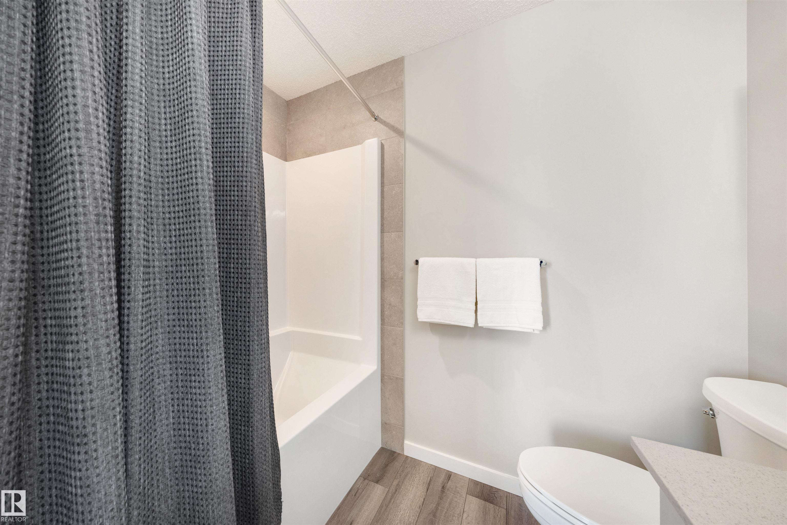 Photo 32 at 203 Larch Crescent, Woodbend, Leduc