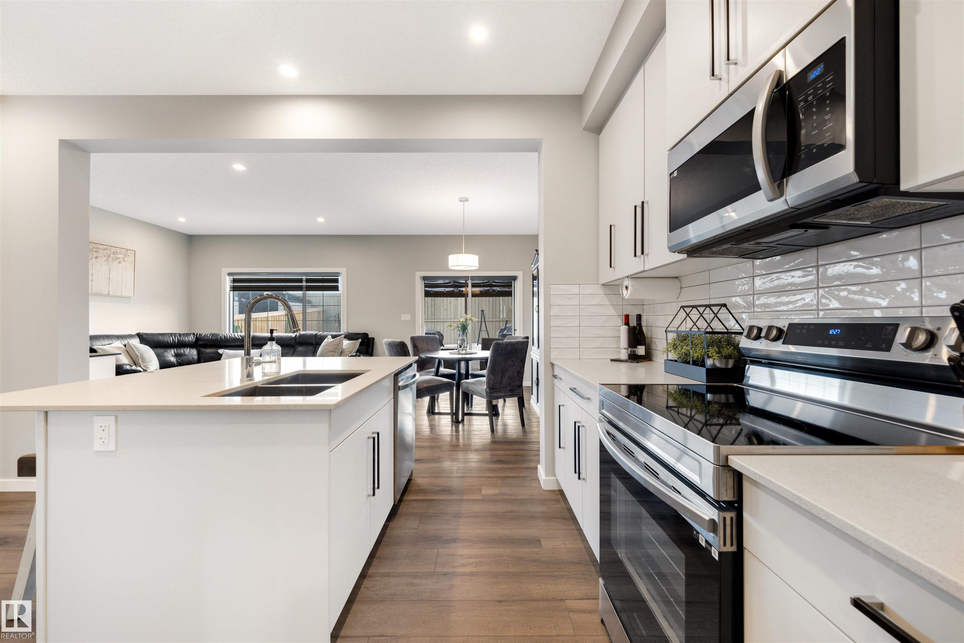 Photo 8 at 203 Larch Crescent, Woodbend, Leduc