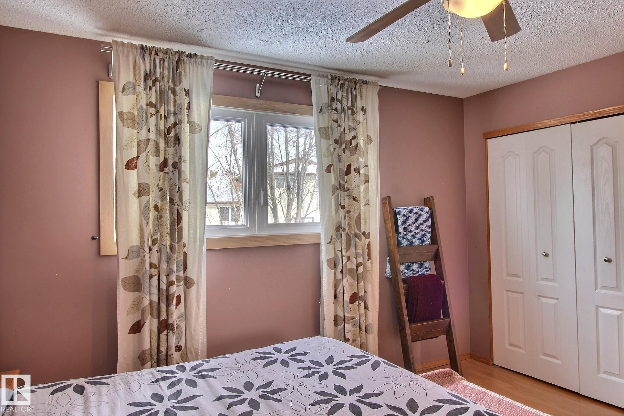 Photo 11 at 4520 20a Avenue NW, Pollard Meadows, Edmonton