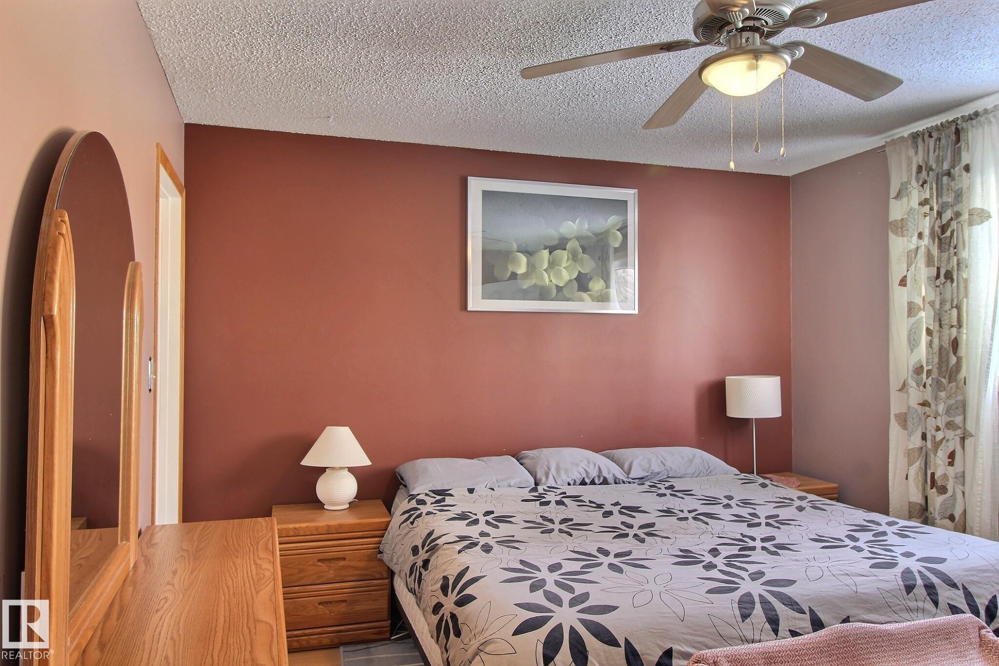 Photo 10 at 4520 20a Avenue NW, Pollard Meadows, Edmonton