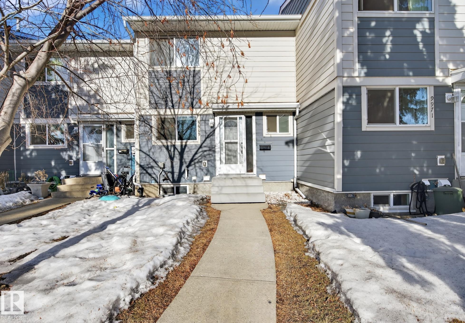 Photo 2 at 9969 171 Avenue NW, Baturyn, Edmonton