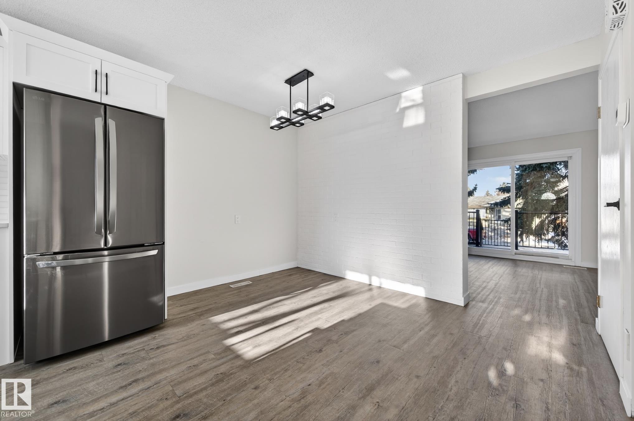 Photo 6 at 9969 171 Avenue NW, Baturyn, Edmonton