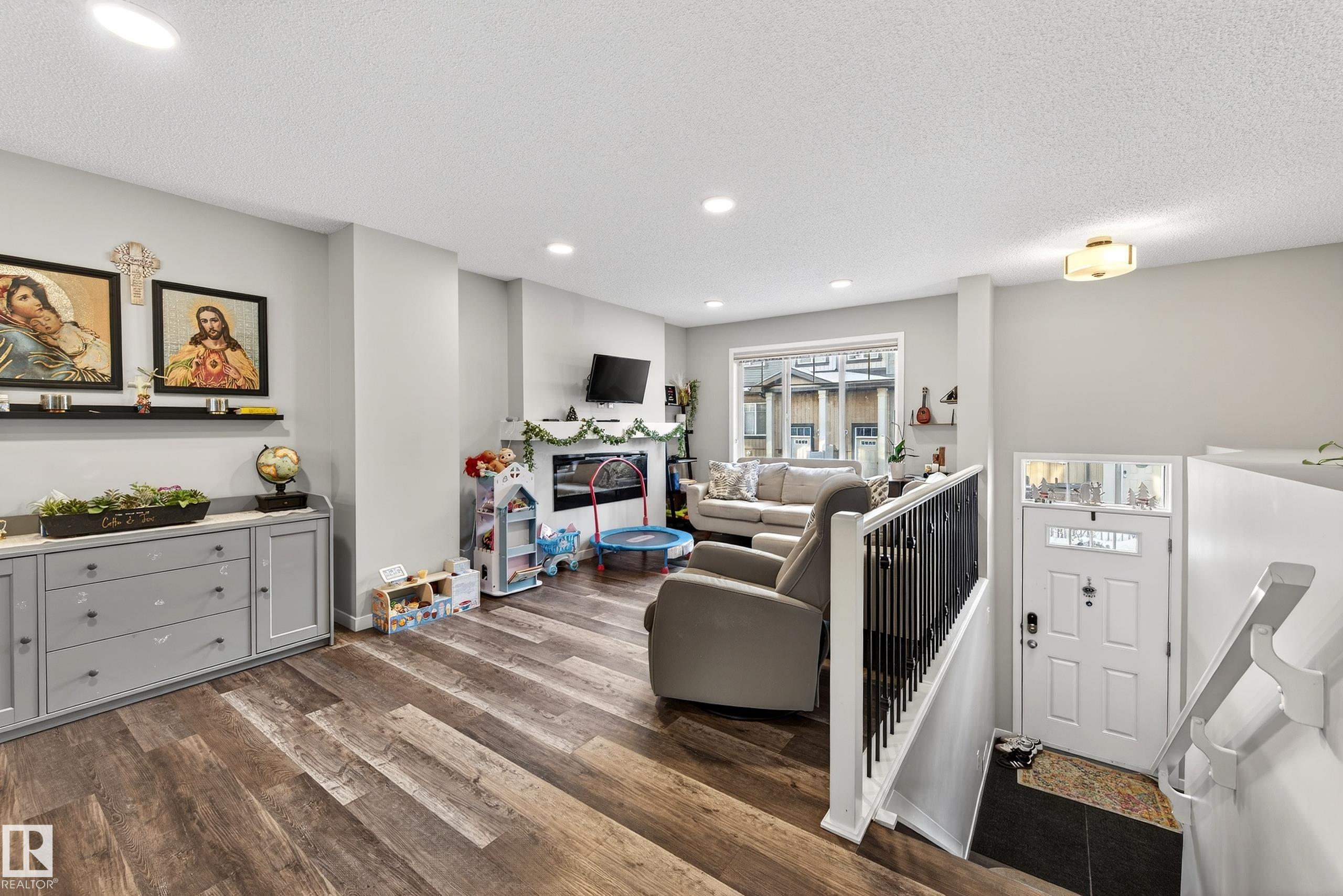 Photo 9 at 103 - 3305 Orchards Link SW, The Orchards At Ellerslie, Edmonton