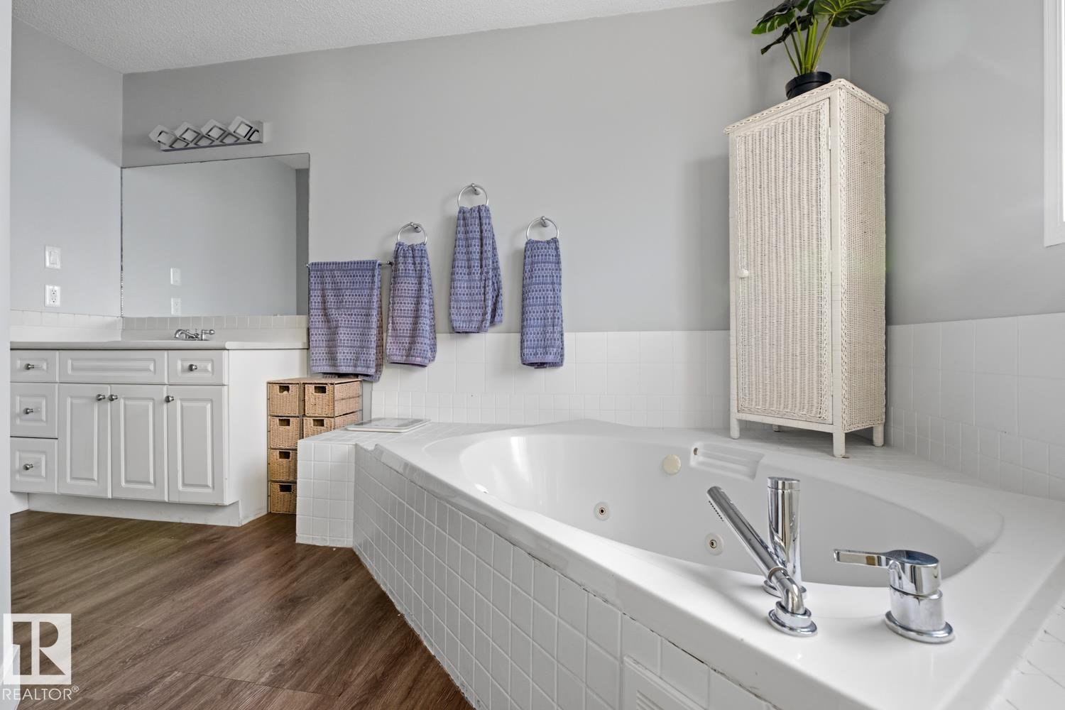 Photo 32 at 59 - 843 Youville Drive NW, Tawa, Edmonton