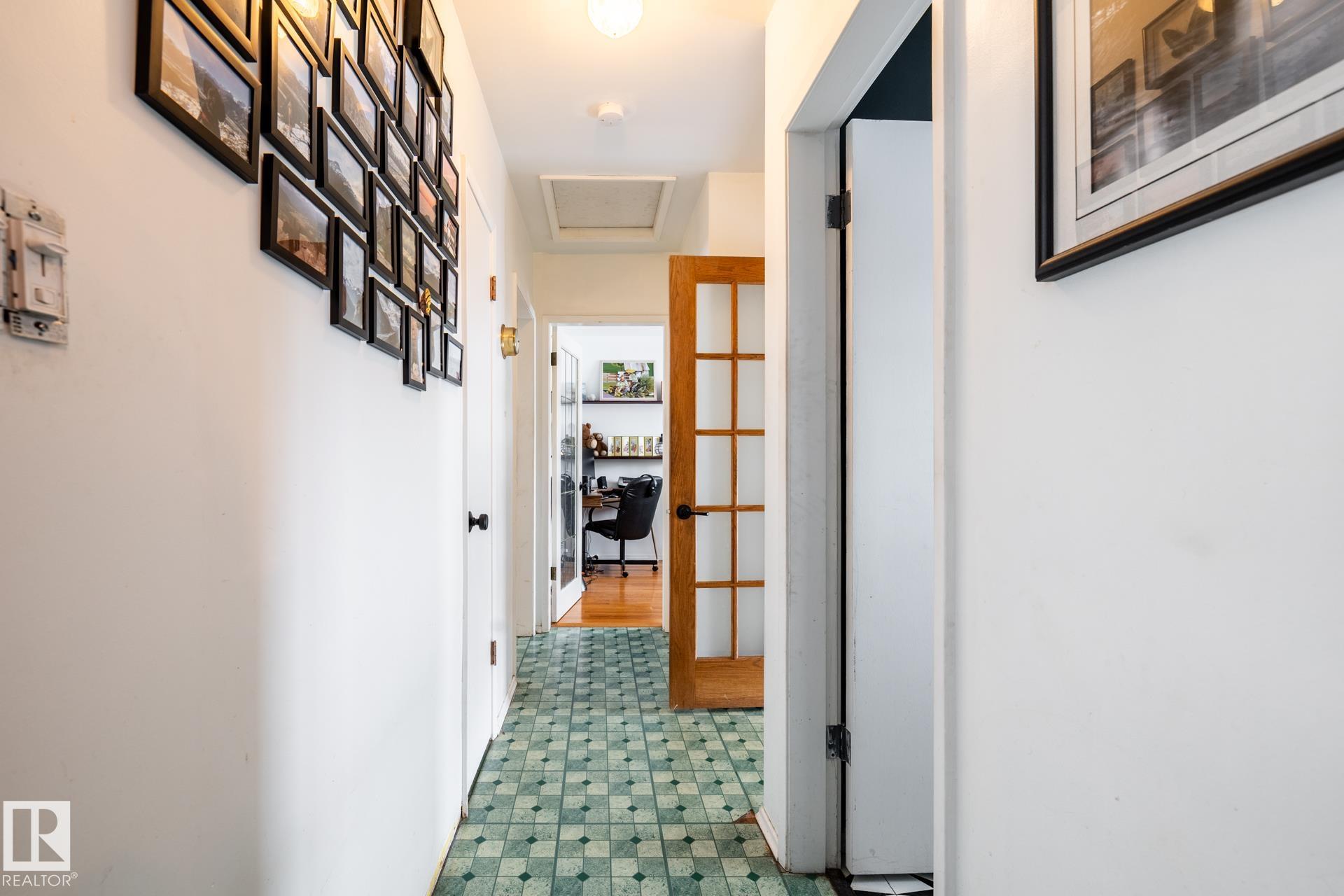 Photo 15 at 12231 47 Street NW, Bergman, Edmonton