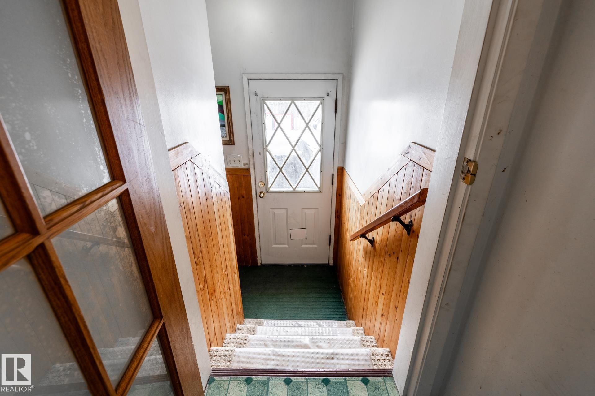 Photo 24 at 12231 47 Street NW, Bergman, Edmonton