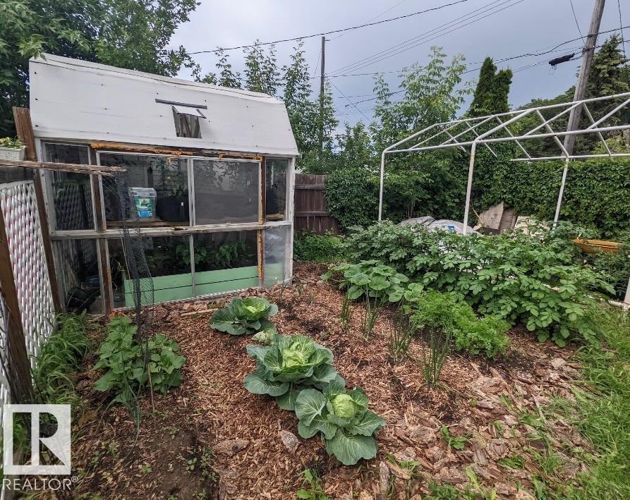 Photo 50 at 12231 47 Street NW, Bergman, Edmonton