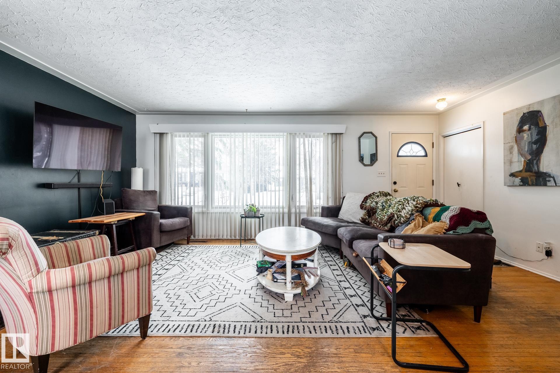 Photo 6 at 12231 47 Street NW, Bergman, Edmonton