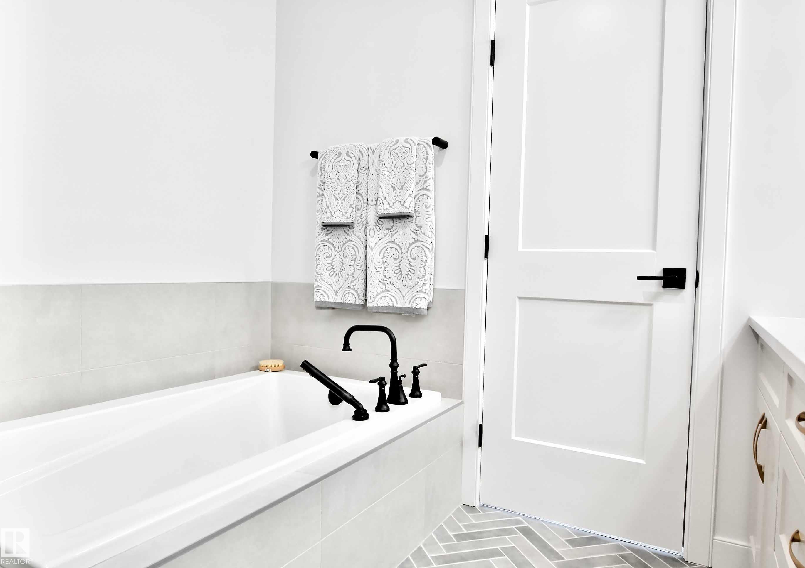 Photo 25 at 1915 63 Avenue, Irvine Creek, Rural Leduc County