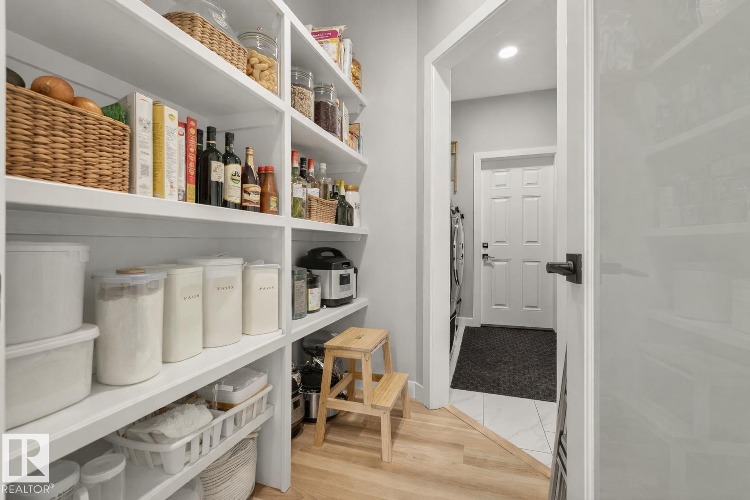 Photo 17 at 1272 Peregrine Terrace NW, Hawks Ridge, Edmonton