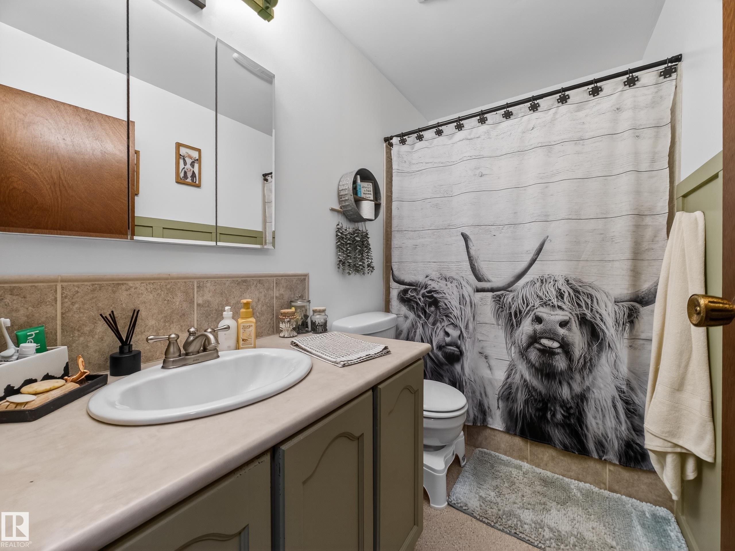 Photo 26 at 2 - 52510 Rge Road 213, Beaver Valley Estates, Rural Strathcona County