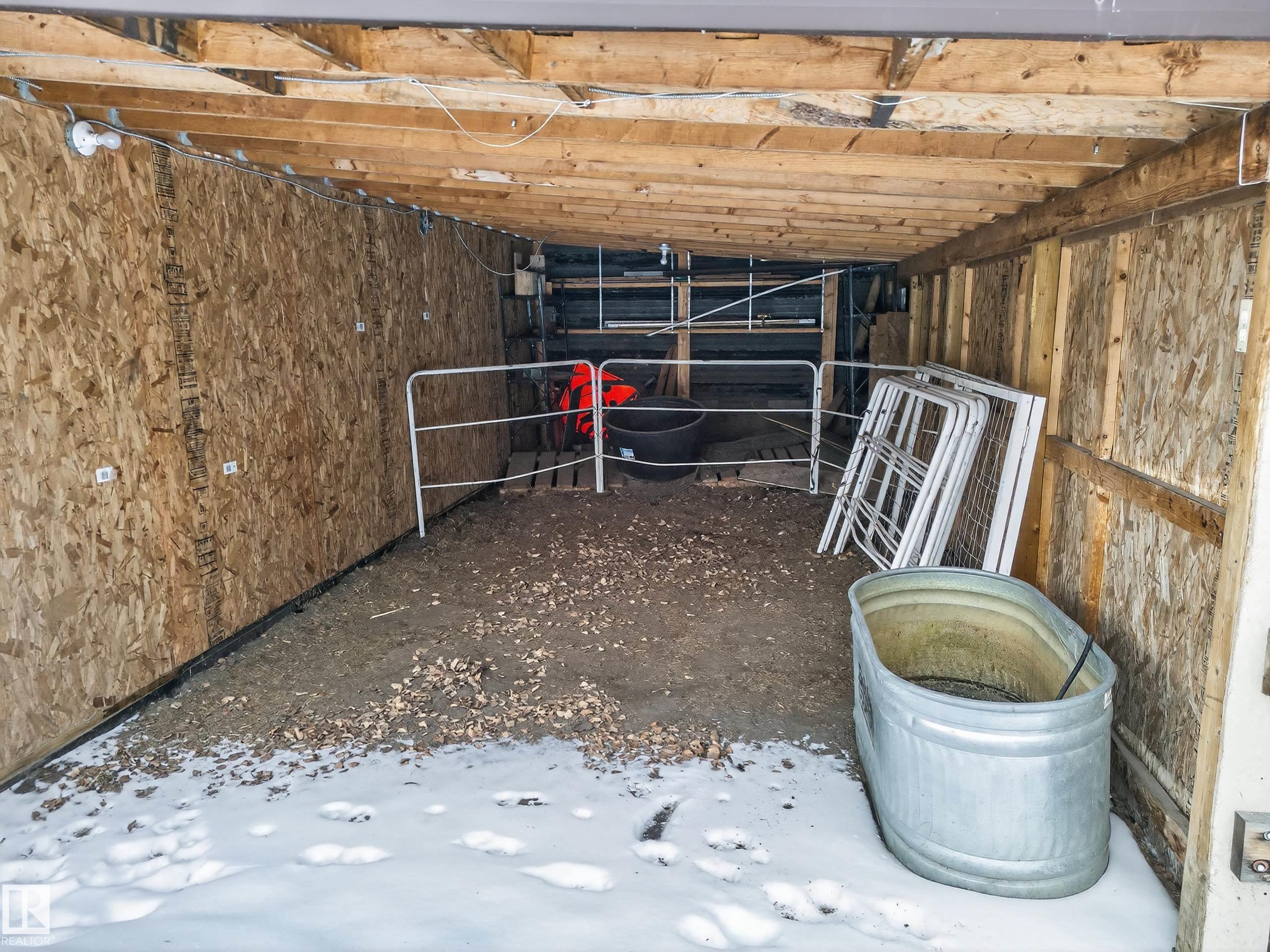 Photo 54 at 2 - 52510 Rge Road 213, Beaver Valley Estates, Rural Strathcona County